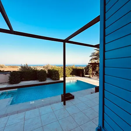 House In Maroni Дом отдыха